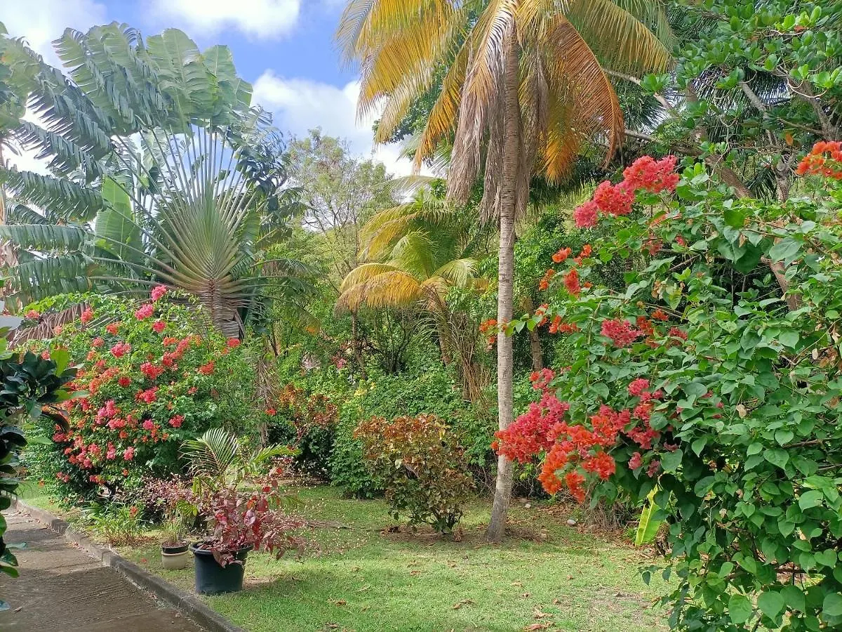 Сasa de vacaciones Villa Le Colibri Ble Sainte-Anne